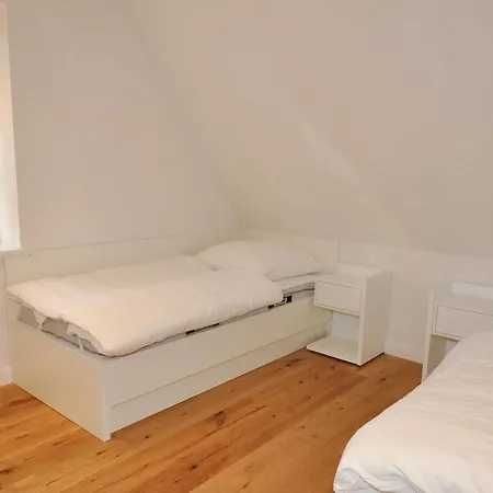 Doppelhaushaelfte Golden Peach Tatil Evi